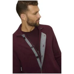 Strickjacke ROBLOTE -TrueMan Verkaufsgeschäft server 1057